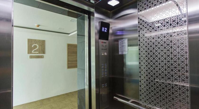 B2 Ubon Premier Hotel أوبونراتْشاتاني المظهر الخارجي الصورة